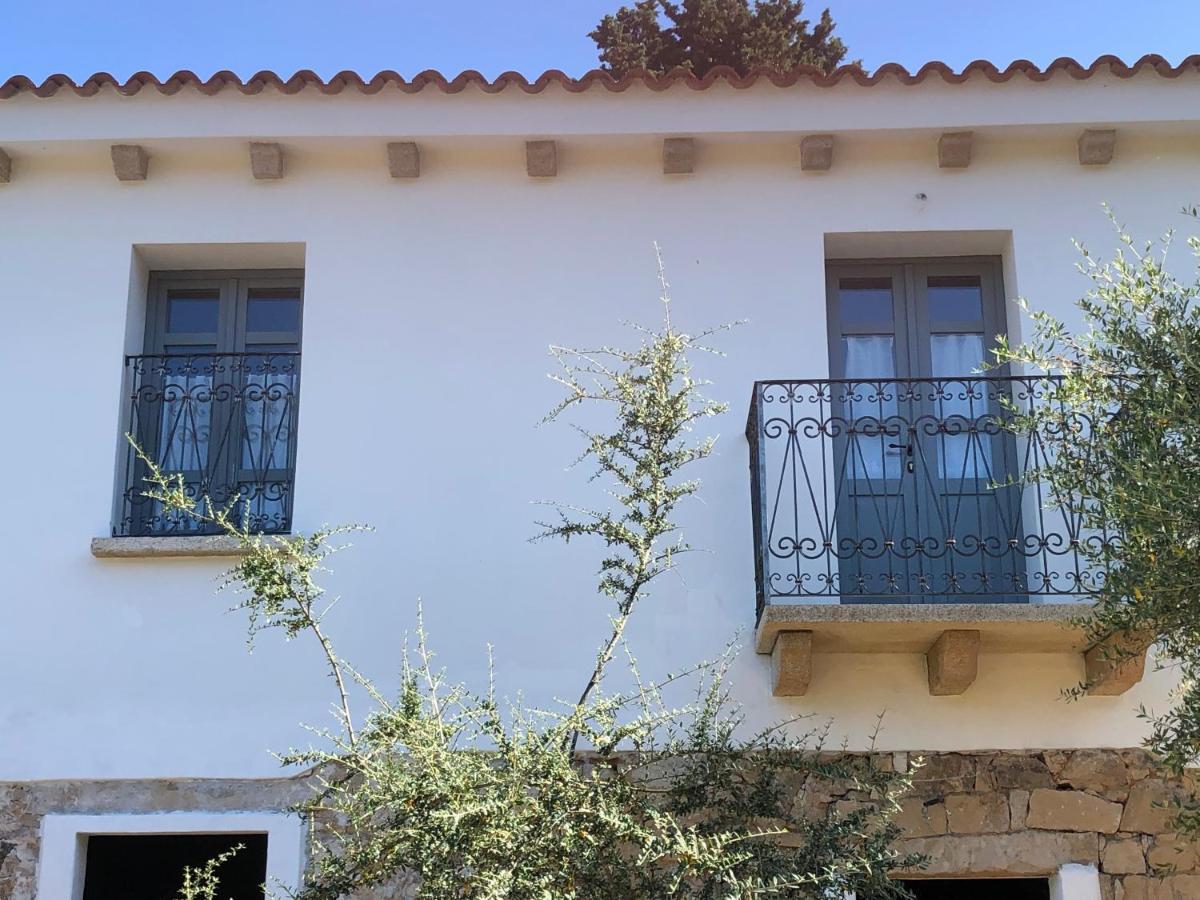 Agriturismo La Casa Delle Fate ローイリ・ポルト・サン・パーオロ エクステリア 写真