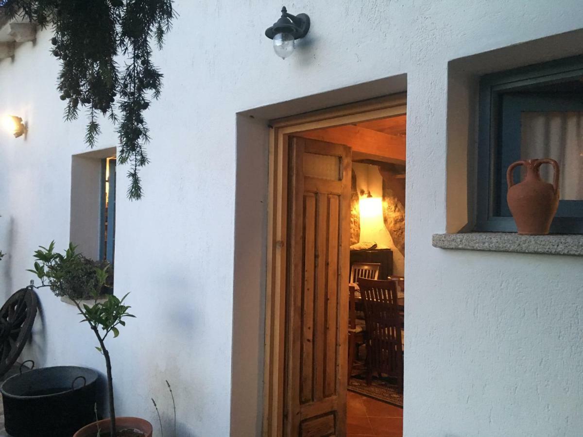 Agriturismo La Casa Delle Fate ローイリ・ポルト・サン・パーオロ エクステリア 写真